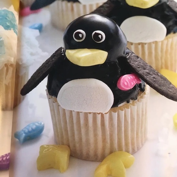 🐶 HELLO, CUPCAKE DESERT COOKBOOK 🐶 - Picture 5 of 6